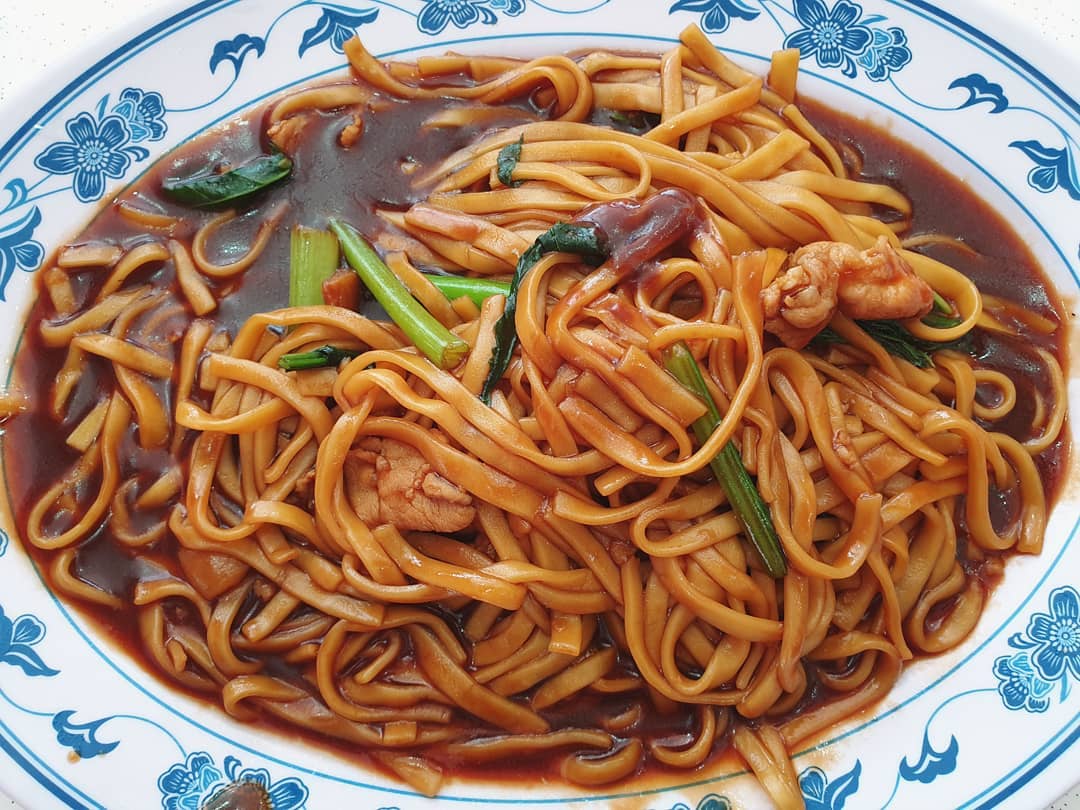 福建面 ($4) — Singapore Hokkien mee!
