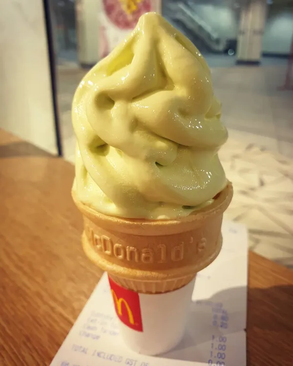 Happy mid week with a pandan cone ($1)!