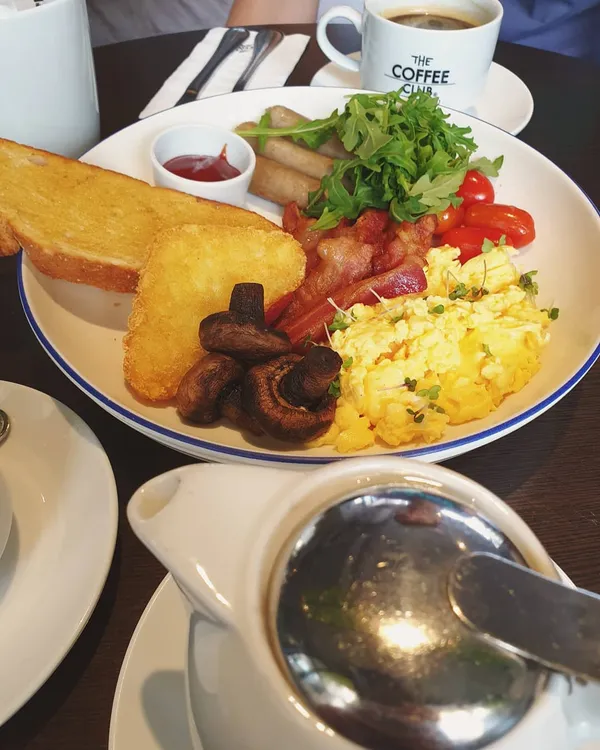 Big breakfast, long black coffee, chamomile tea (THB$635)!