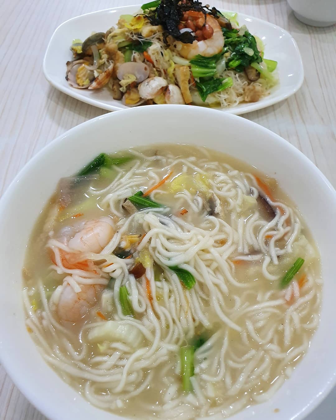 Fried bee hoon ($5.50) & Lor mee ($6)!