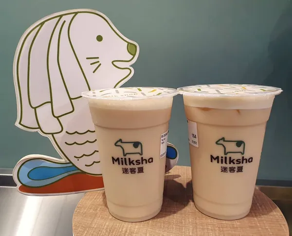 Oolong milk tea latte ($3.80 each)!