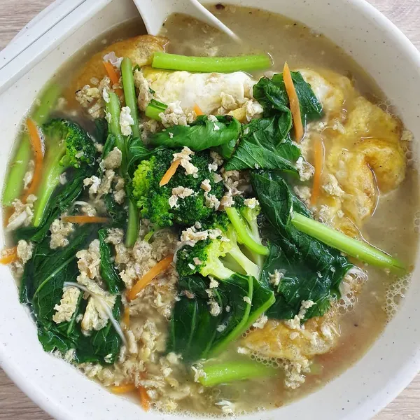 Ginger egg mee sua soup ($6)!