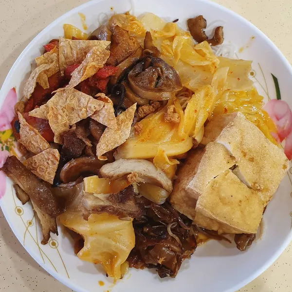 Vegetarian beehoon ($3.60)!