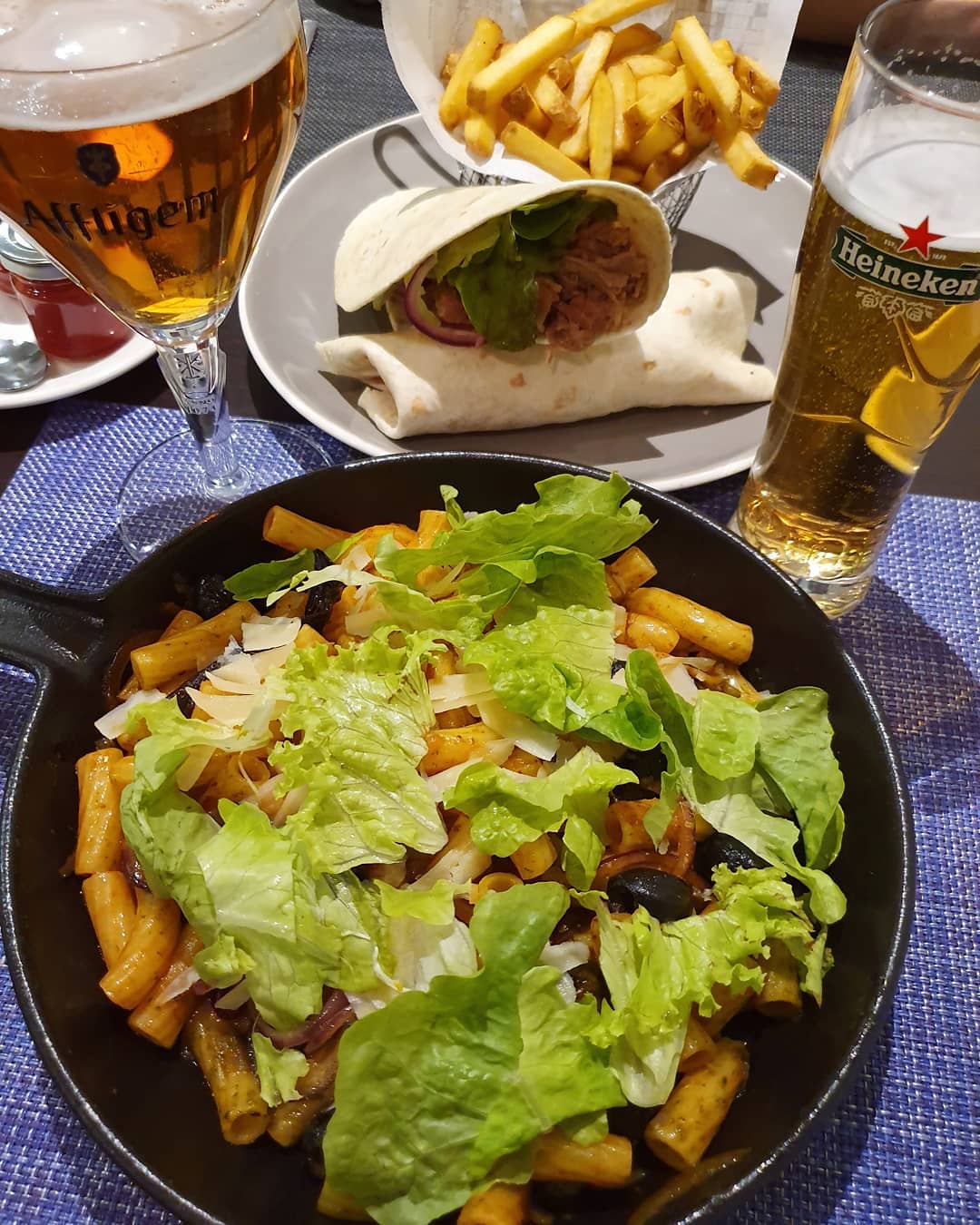 Italian style rigatoni; Pulled pork tacos; Heineken; Affligem (€37.70)!
