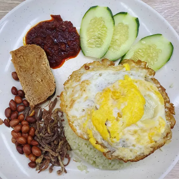 Vegetarian nasi lemak ($4)!