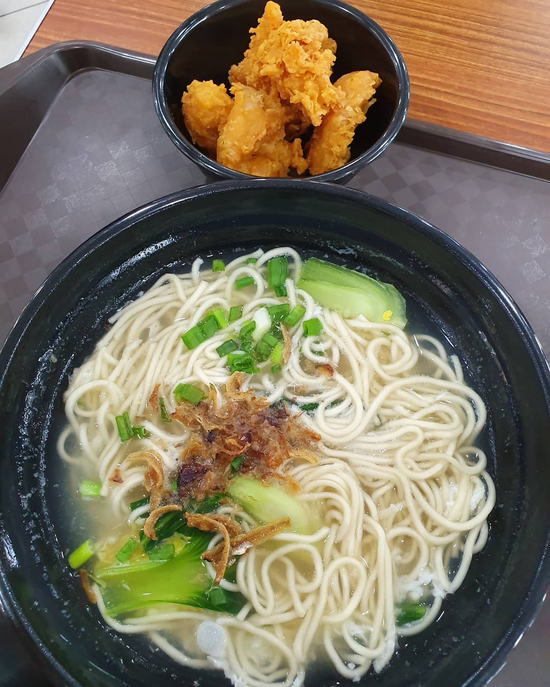 炸鱼幼面 ($3.50)!