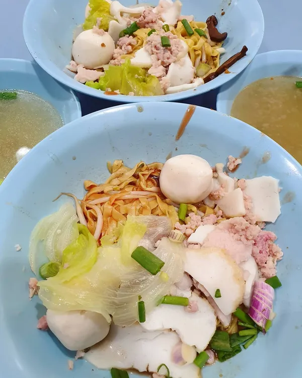 Bak chor mee ($4 each)!