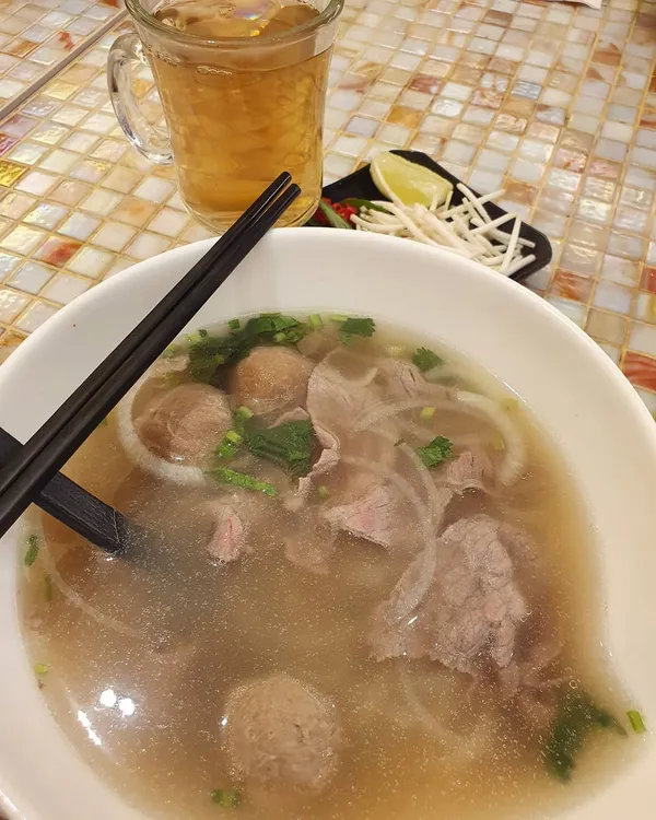 Weekday lunch set ($10.80++)!