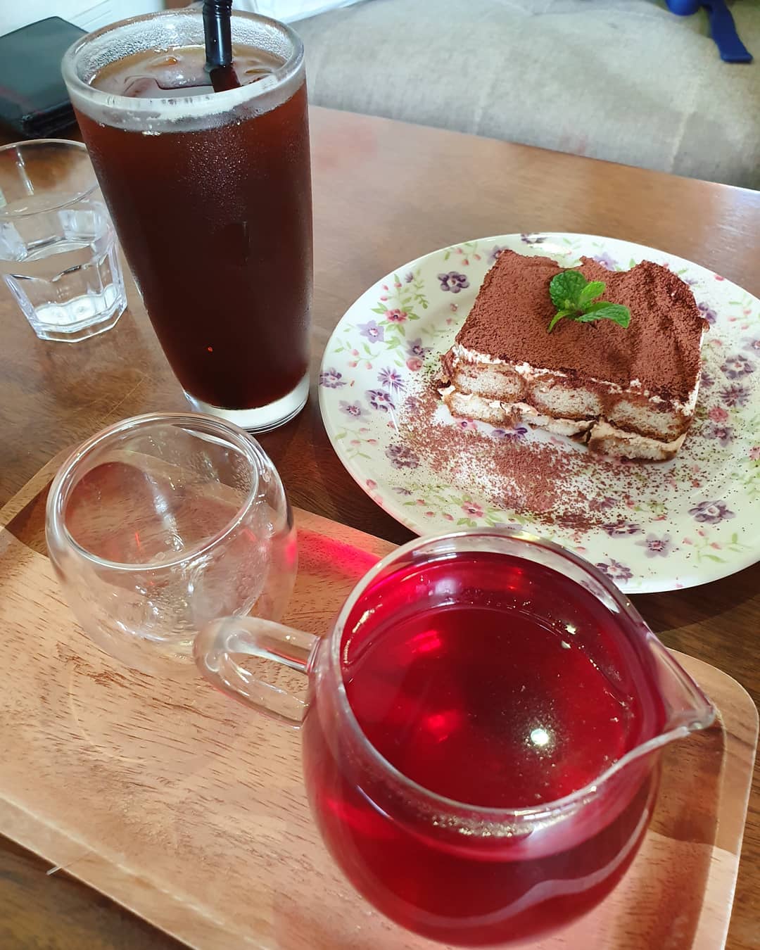 Iced black coffee; Fruit basket tea; Tiramisu (RM$36)!
