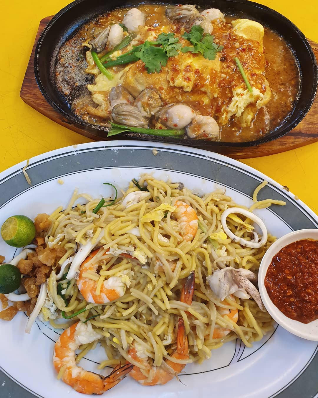 Oyster egg omelette ($12) & Hokkien mee ($8)!