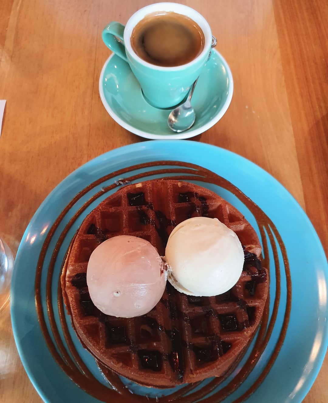 Long black ($4+); Original waffle ($5+) with Candy cane chocolate ($4.50+) & White chrysanthemum ($4.50+)!