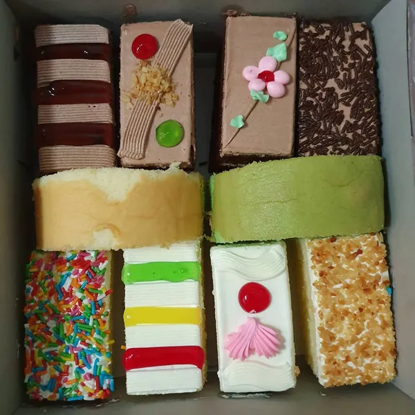 Old school cakes ($15)!