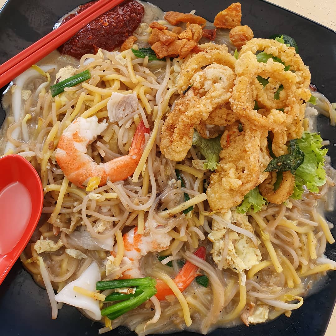 Salted egg calamari Hokkien mee ($5.50)!