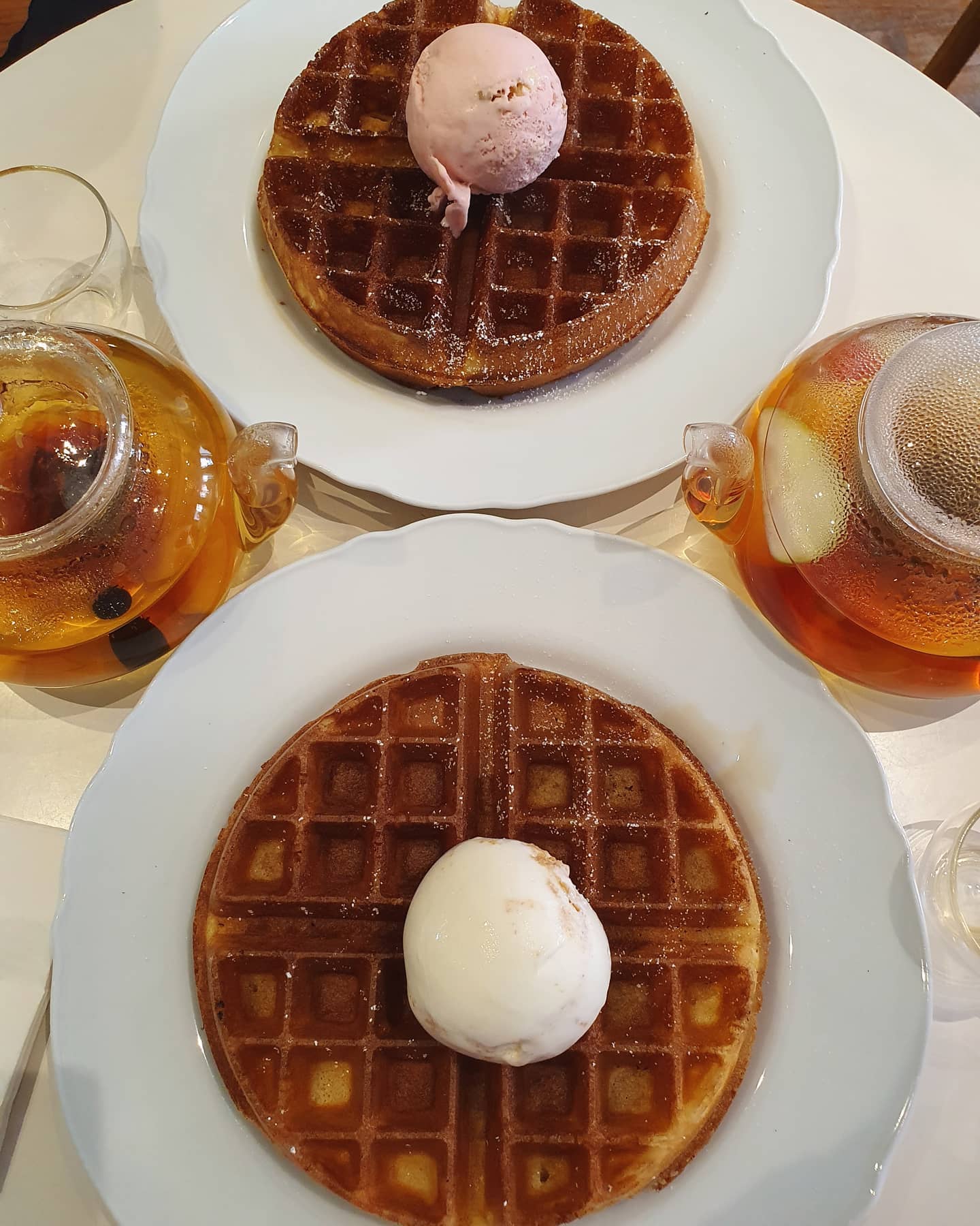 Waffle & Drink (Burpple Beyond: $16)!