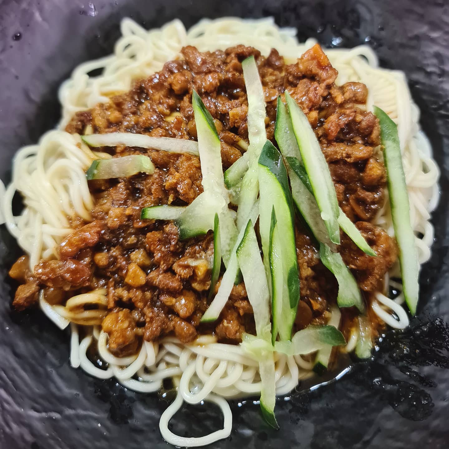 炸酱面 ($4)!