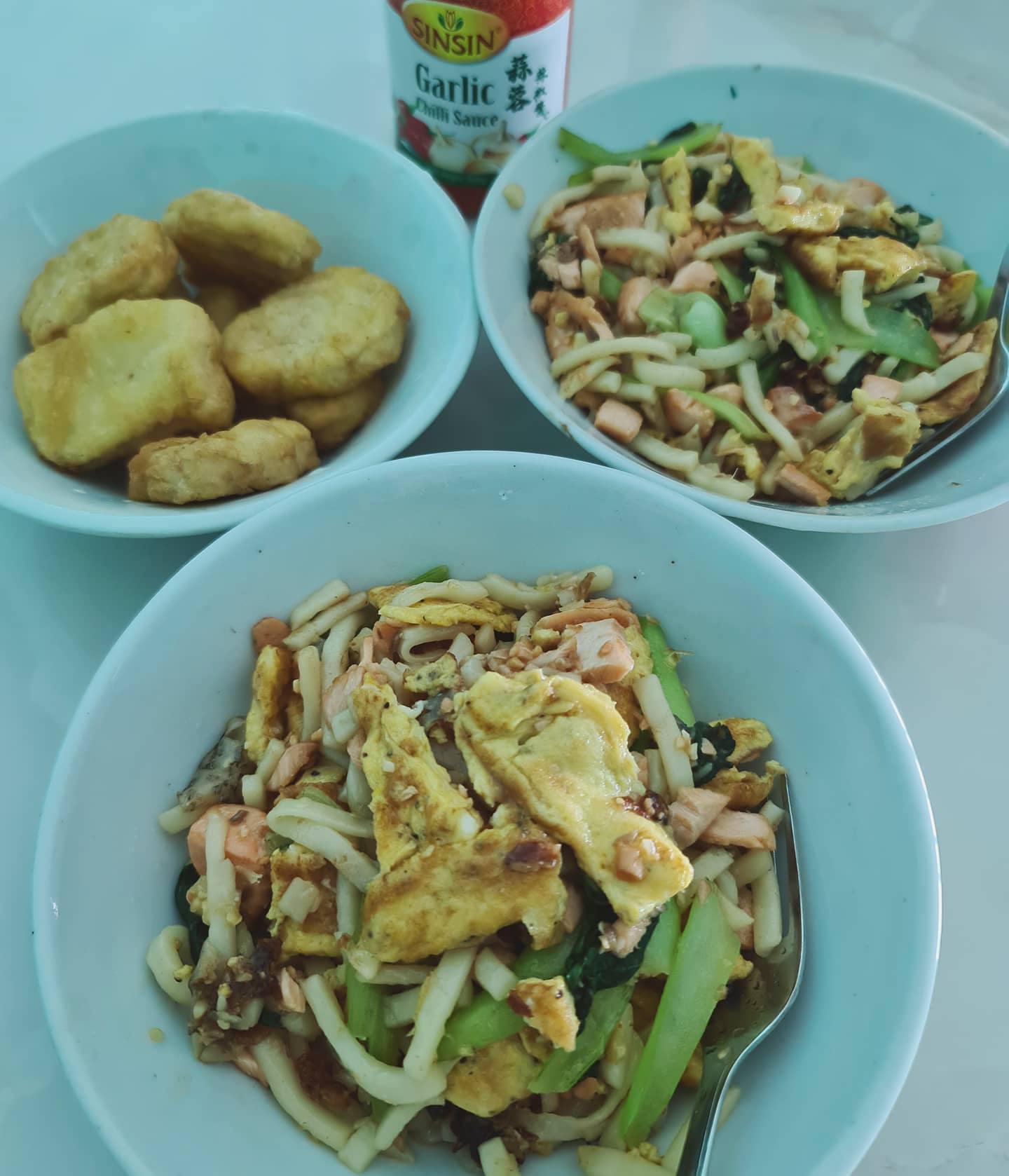 Brunch — stir fried udon & air fried nuggets by W!