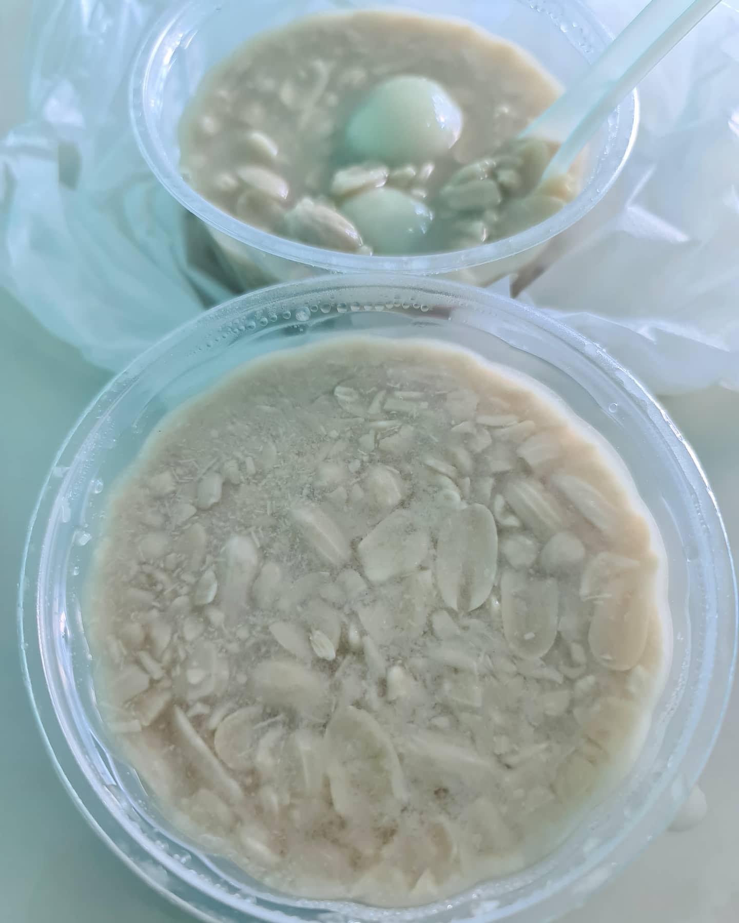 Takeaway — peanut soup ($1.50) & 4 pcs in peanut soup ($2.10)!