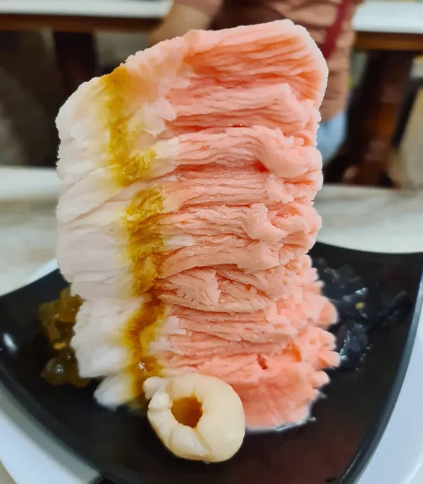 Happy National Day with a watermelon lychee shaved ice ($6.50)!