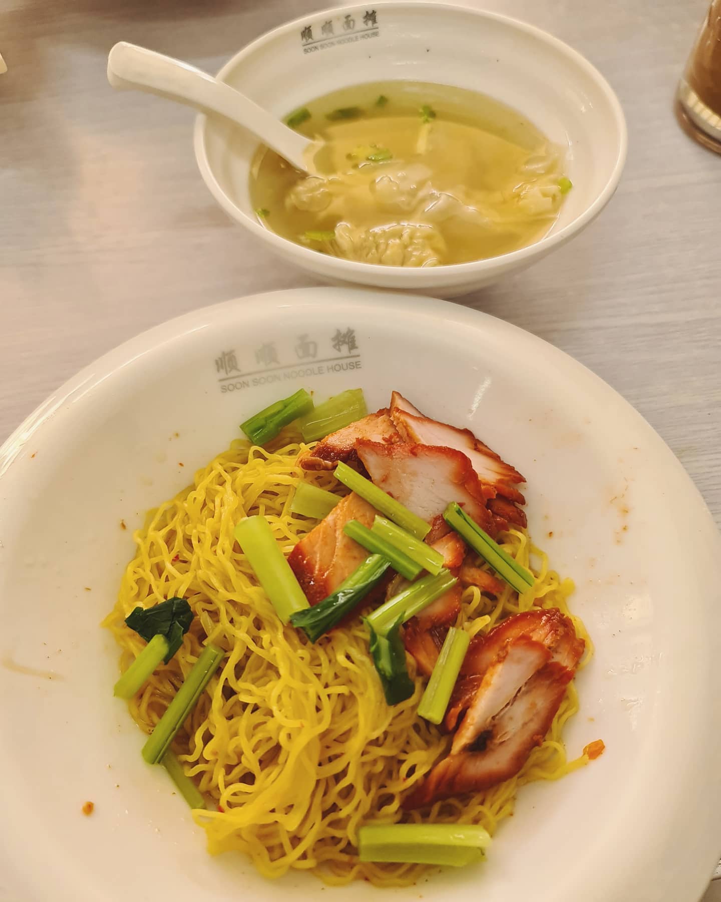 Late lunch after badminton ($3)!