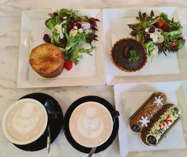 Éclair + pie + drink (Burpple Beyond: $25.50)!