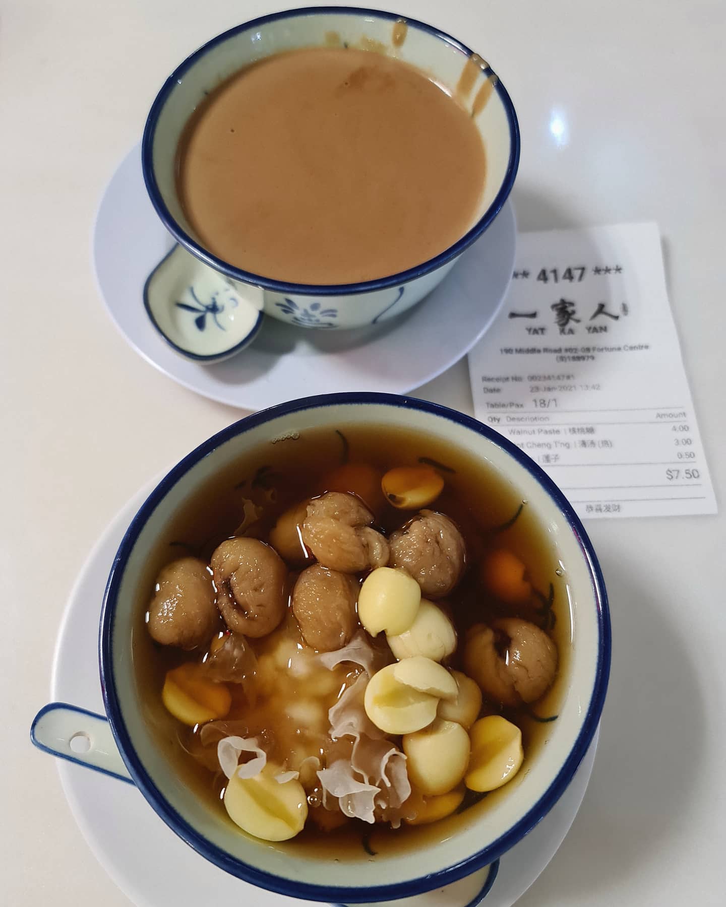 Walnut paste & Cheng Tng with lotus seeds at Yat Ka Yan!