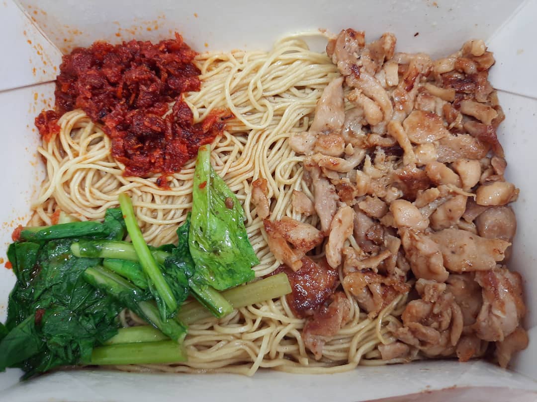 Teriyaki chicken noodles takeaway at a Chinatown hawker ($5)!