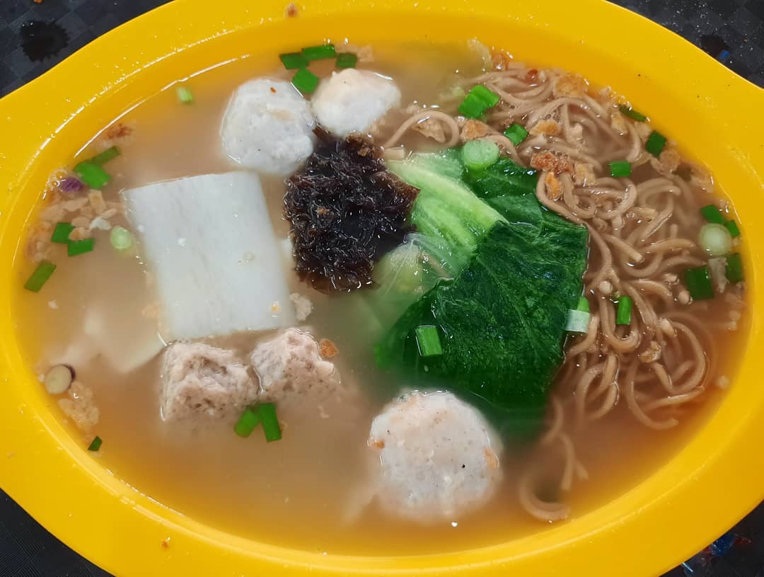 Sotong ball seafood ee mian soup at a Chinatown hawker ($6.50)!