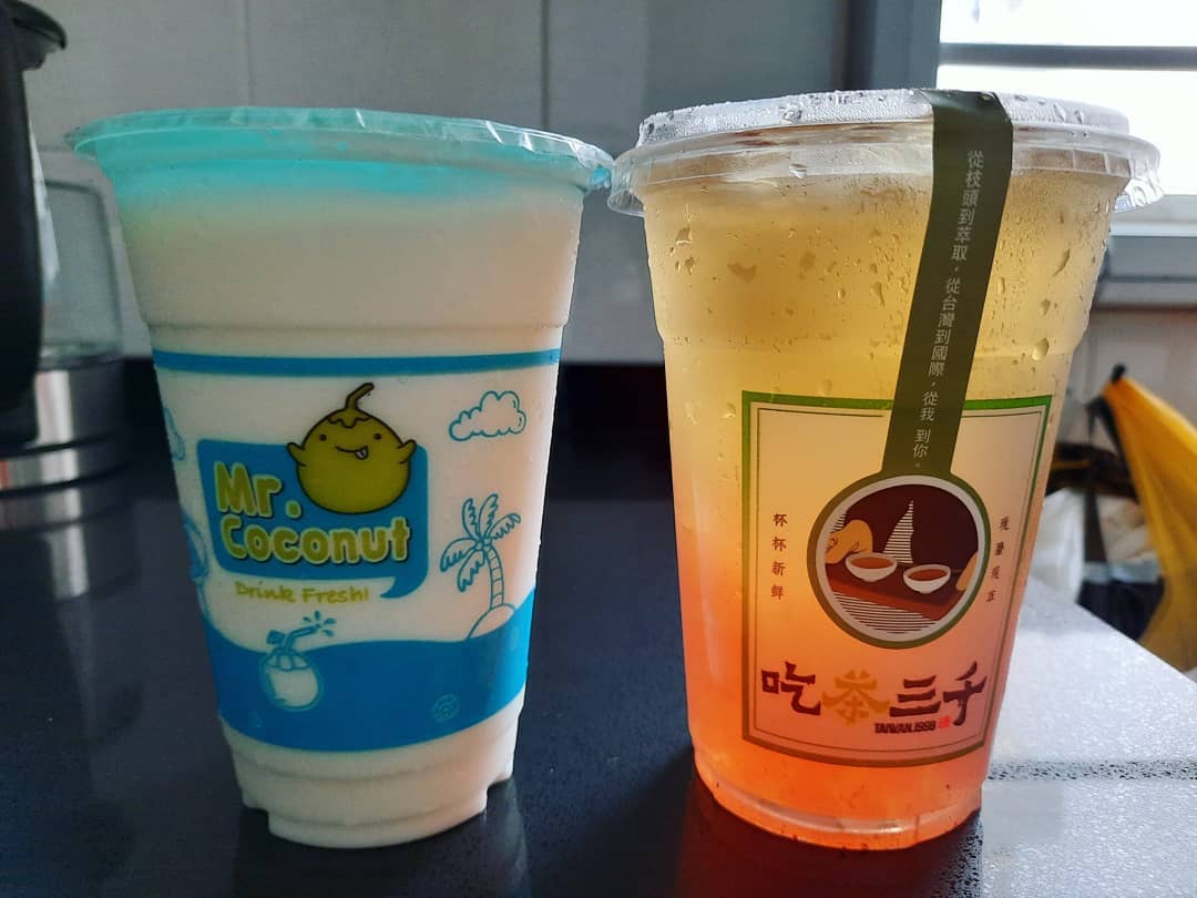 GrabFood 30% off self-pickup — Mr Coconut shake + Chicha San Chen tea ($3.05 + $4.69)!