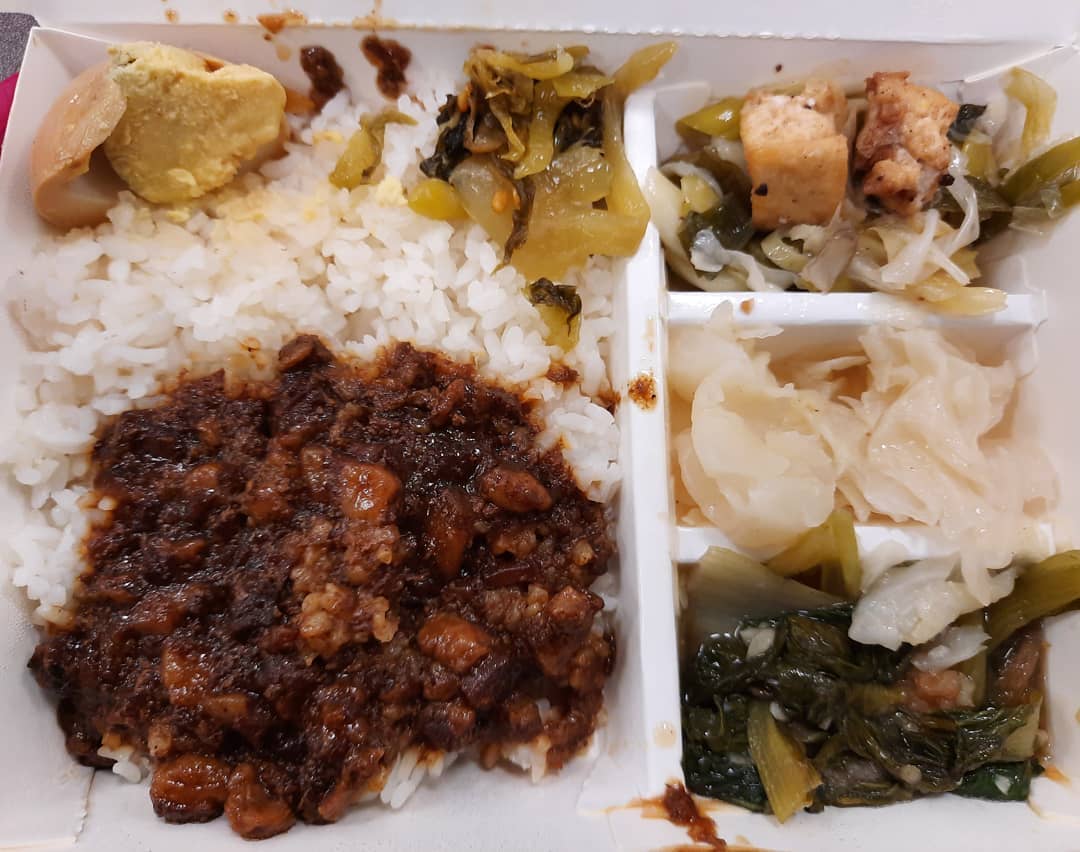 Braised pork belly bento set via GrabFood 25% off ($5.17)!