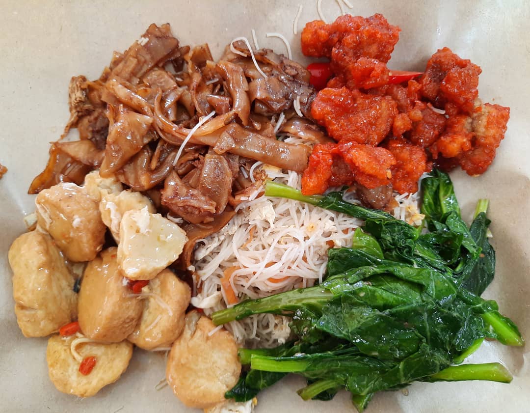 Economical bee hoon lunch ($3.80)!