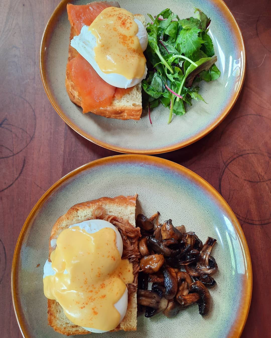 Mid-week brunch at Rodyk & Brooklyn — Eggs Benedict 1-for-1 ($21.50++ Burpple Beyond)!