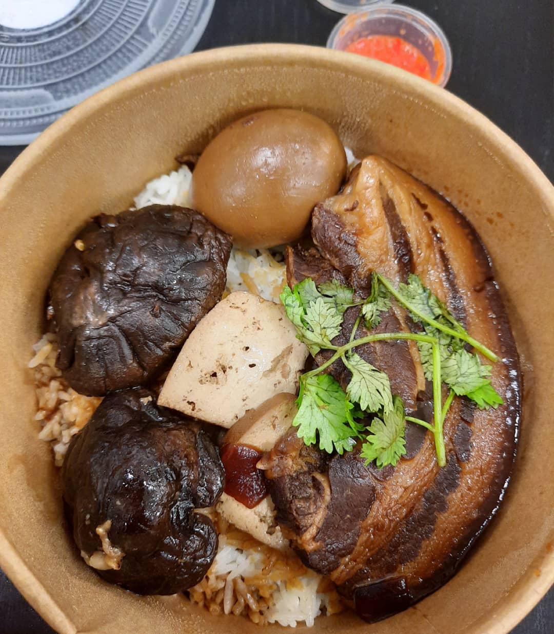Hokkien-style braised pork rice at a specialist!