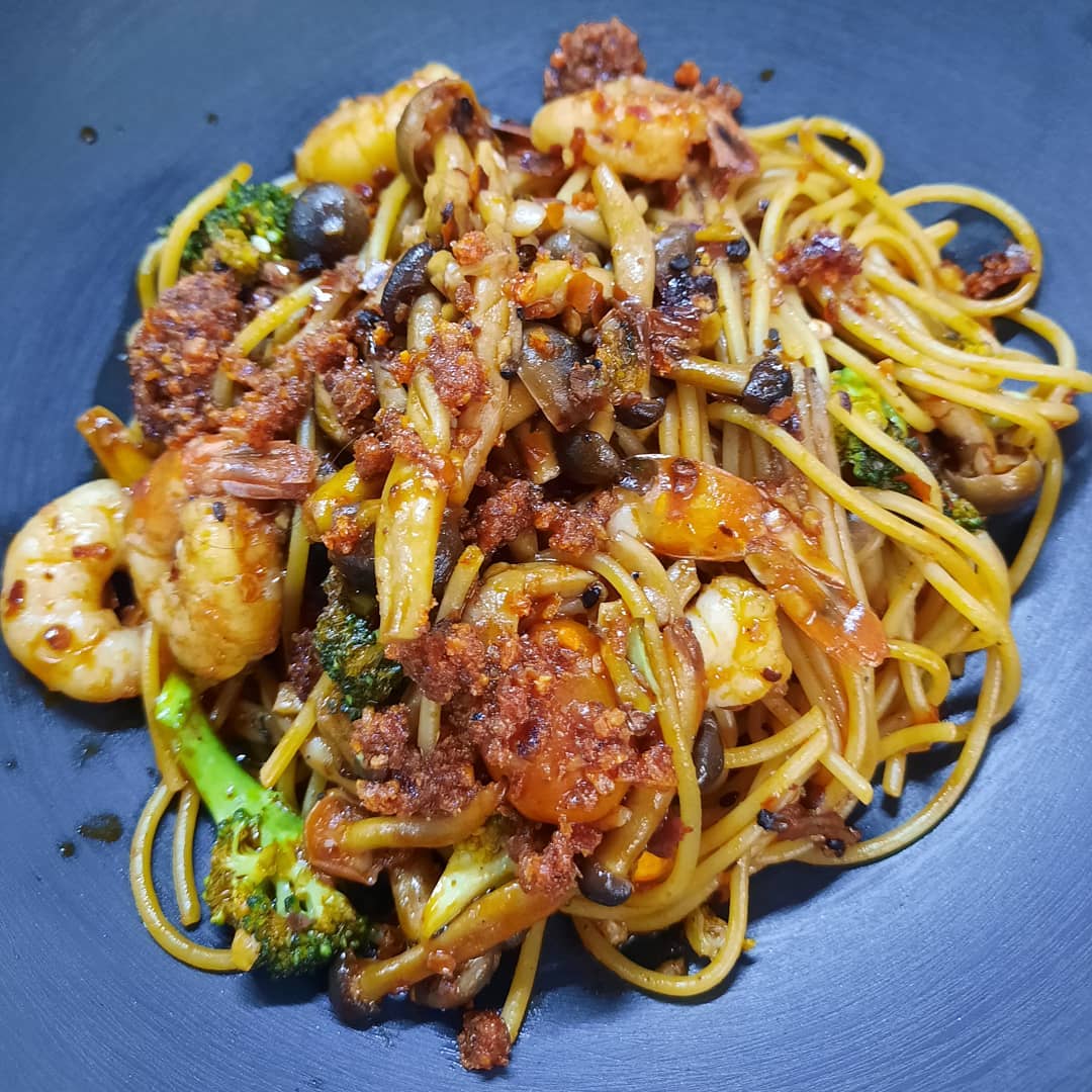 TGIF lunch — Mala shrimp spaghetti ($7.50)!