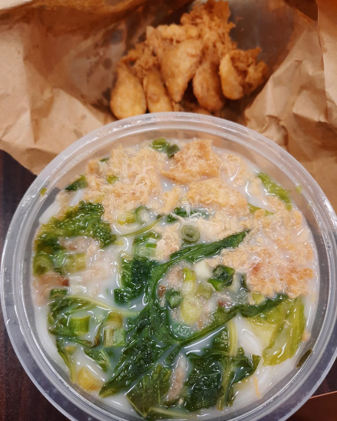 Fried fish bee hoon soup at a hawker stall ($5)!