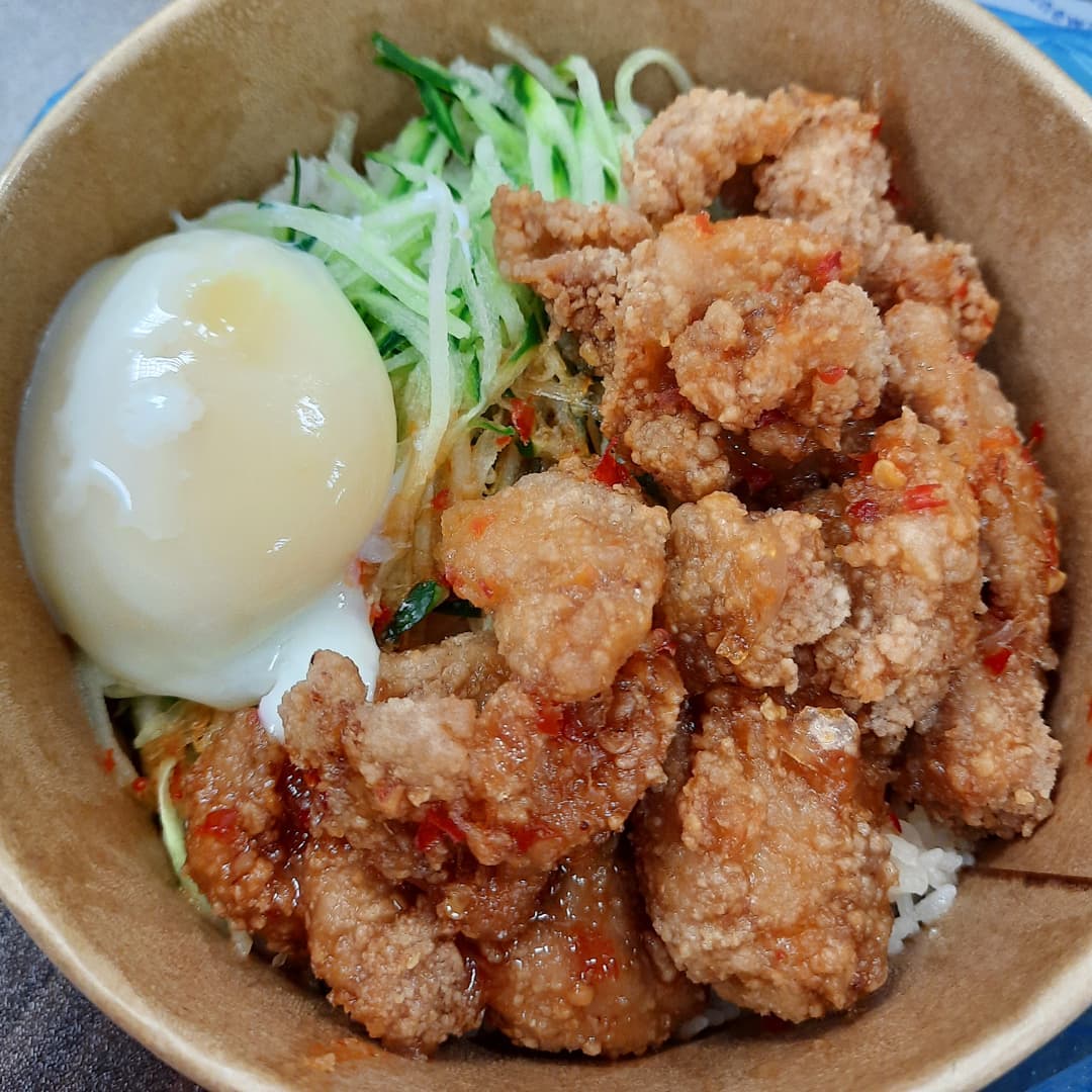 Har cheong gai rice bowl at a modern hawker ($6)!