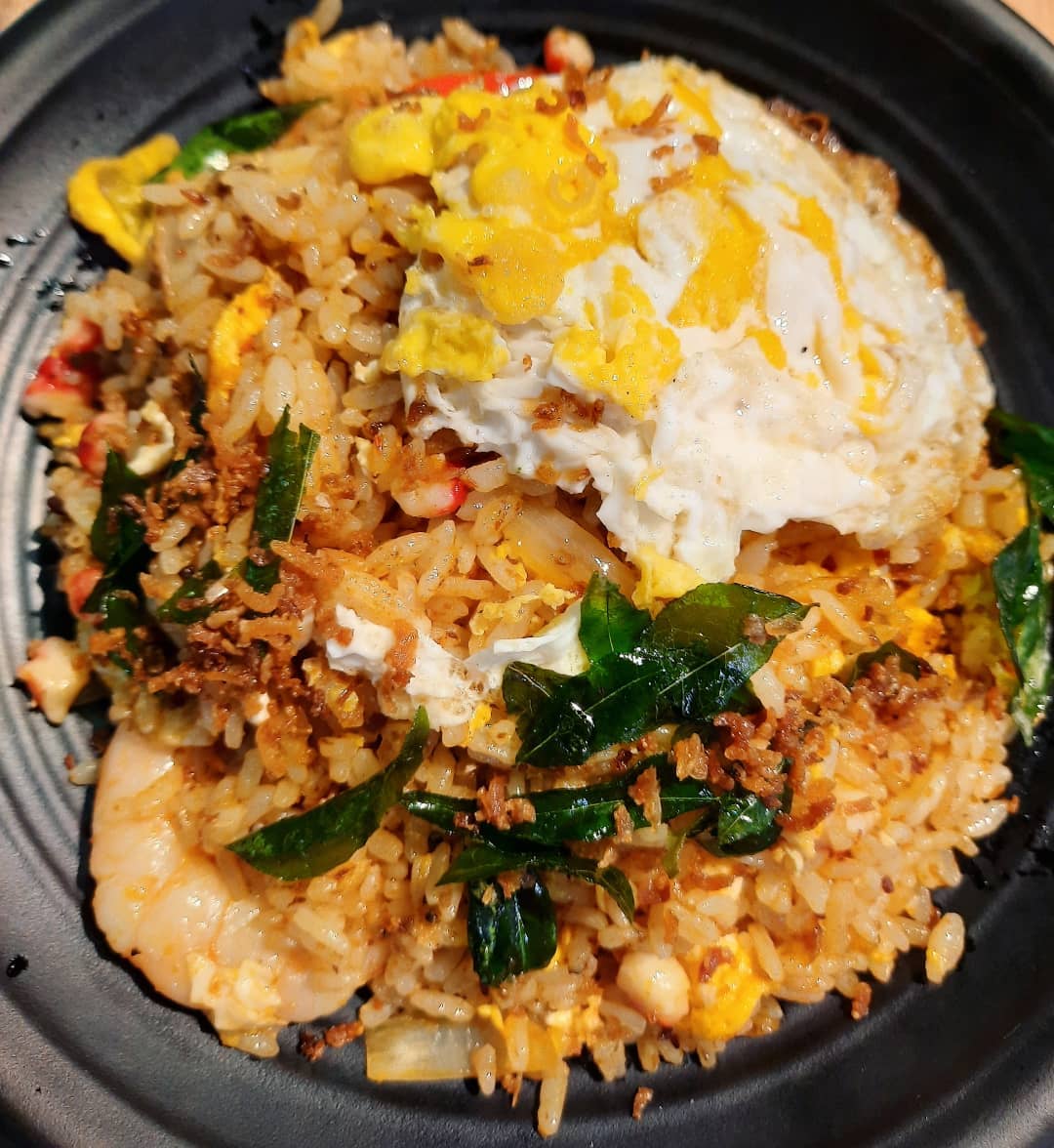 Wok King — Signature fragrant seafood fried rice + egg ($6.50 + $1)!