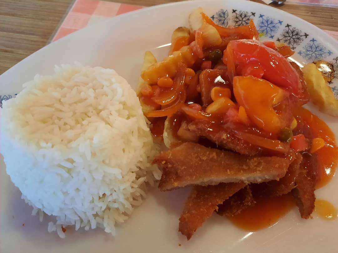 Hainanese pork chop with rice at a hawker stall ($7.80+)!