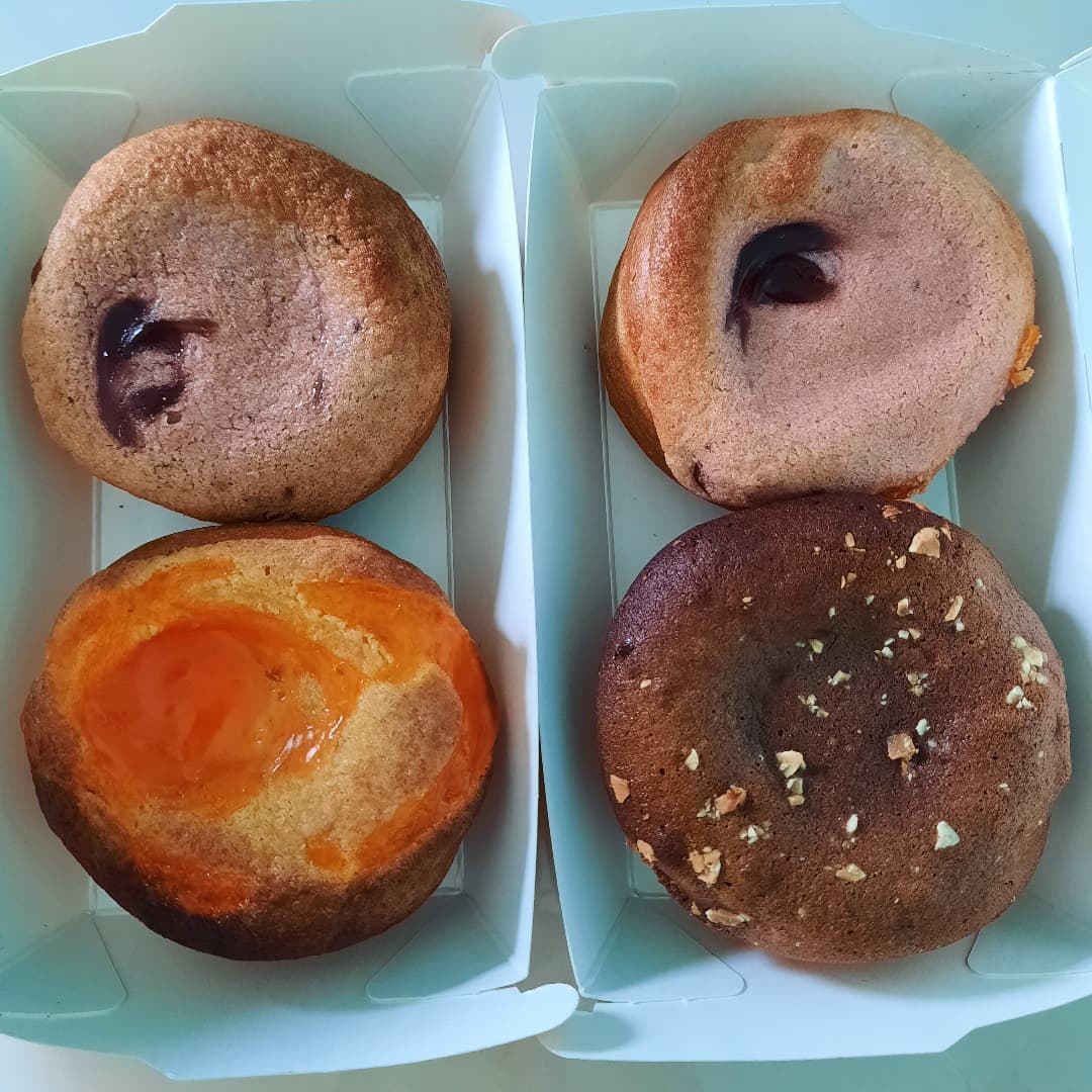 Cherry cranberry + Orange pomelo + Blueberry lava + Hazelnut lava ($8)!