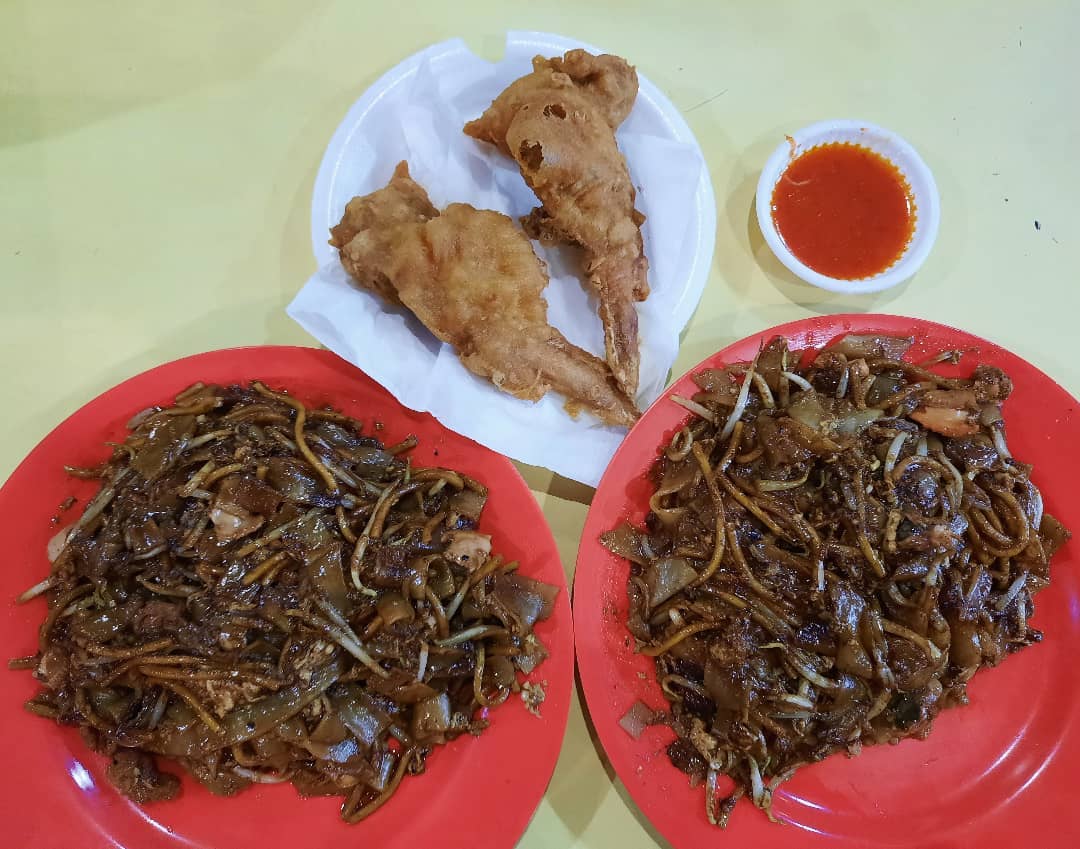 CKT x 2 + Fei Lou Porridge fried chicken wings ($4 + $4 + 2 for $2.60)!