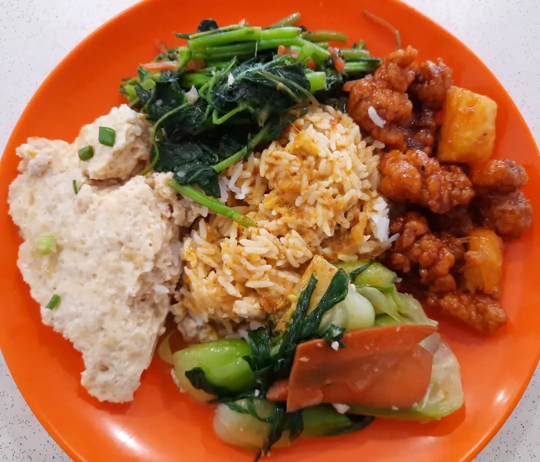 Cai png (杂菜饭) ($5.70)!