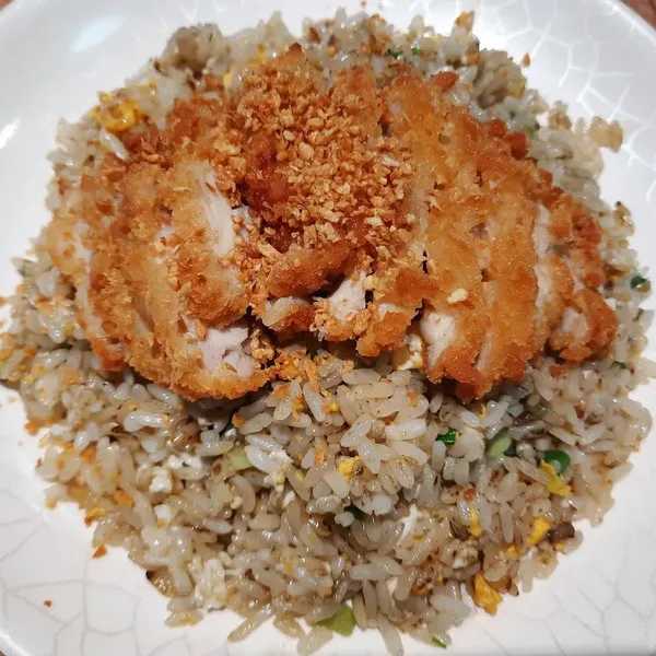 Wok King — chicken cutlet egg fried rice ($6)!