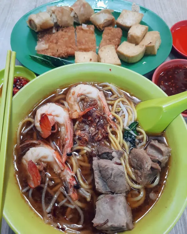 Pork Ribs Prawn Noodles + Ngoh Hiang ($10.30)!