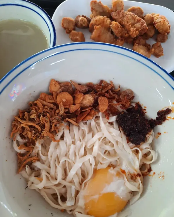 Fried Pork Dry Ban Mian ($7.50)!