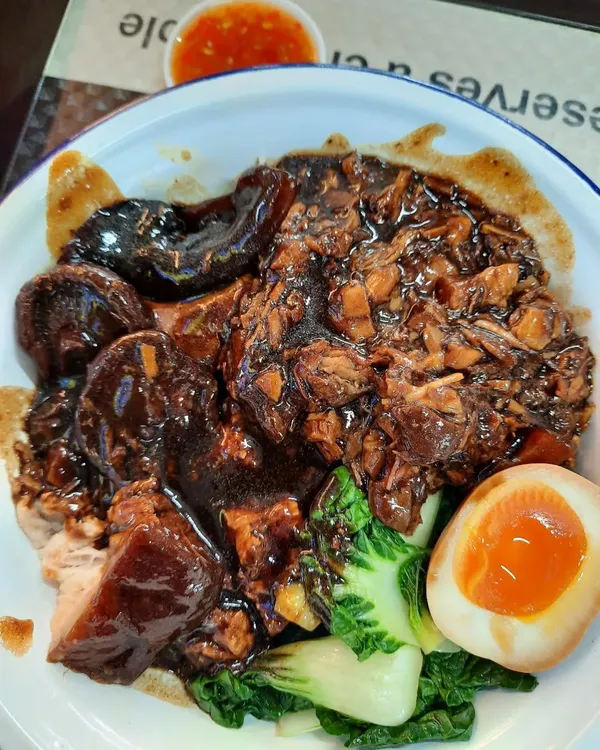 Braised pork belly set + extra braised pork ($7)!