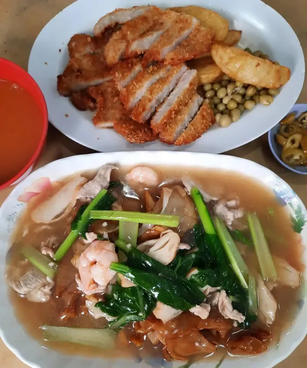 Hainanese Pork Chop + Hor Fun ($11.50)!