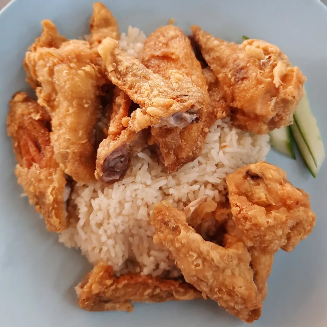 Fried chicken wing rice ($5)!