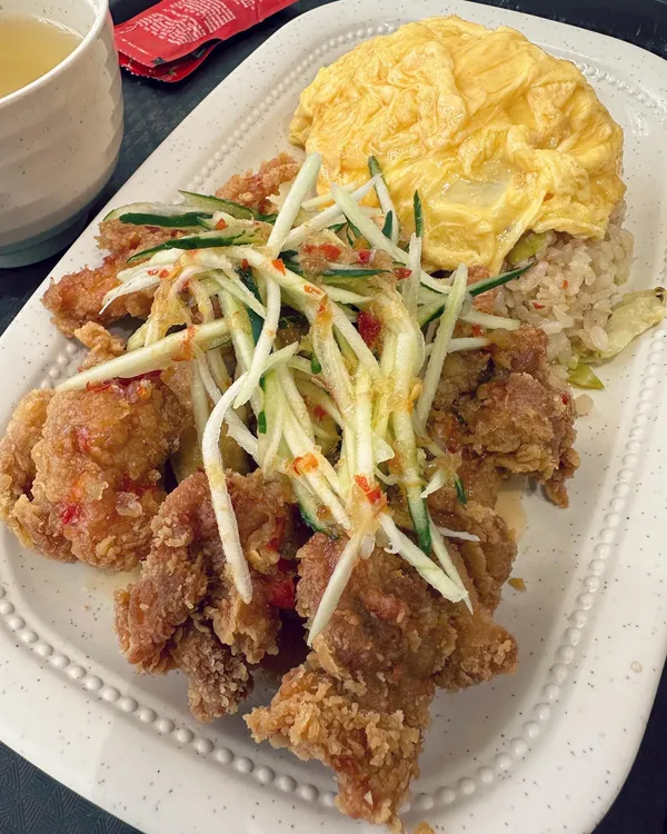 Karaage chicken rice with omurice egg ($6.20)!