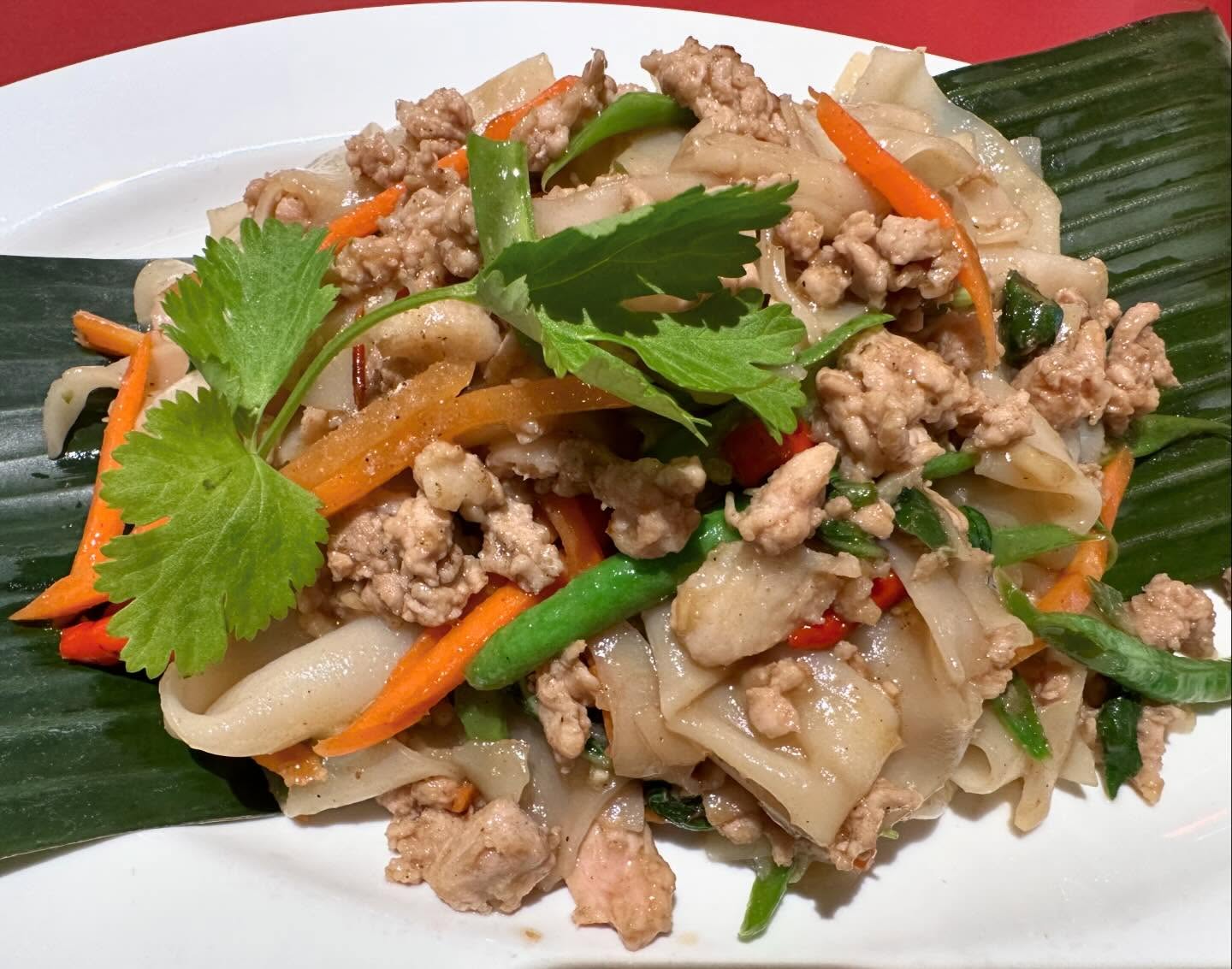 Minced pork drunken noodles — Pad Kee Mao ($11)!