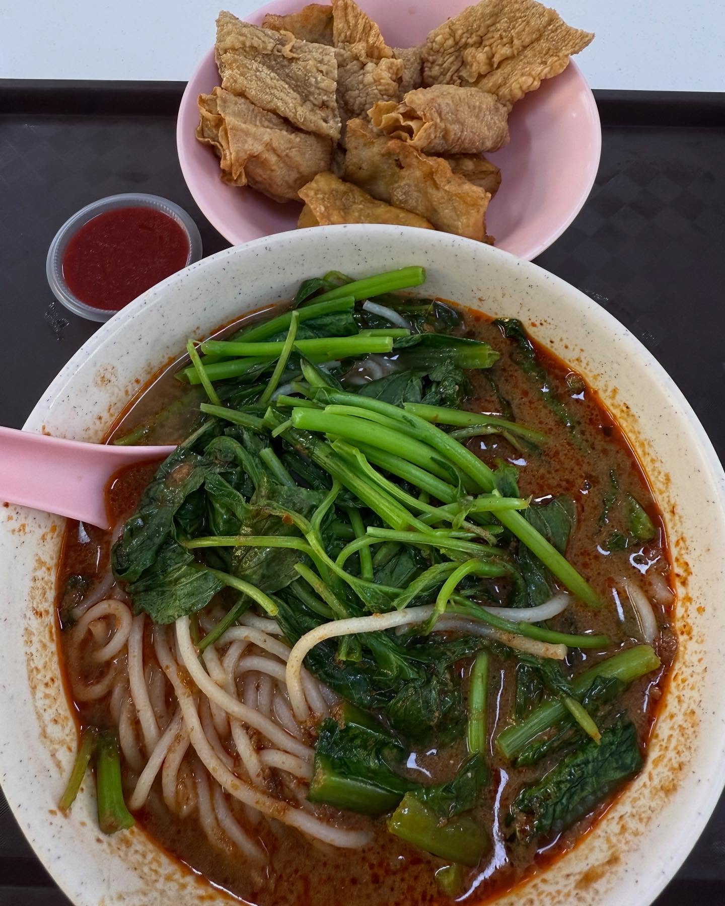 Fei Ma Hakka YTF + laksa upgrade ($0.80/pc + $1)!