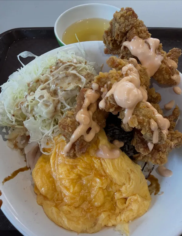 Karaage chicken rice bowl with omelette + mentai mayo ($6.30)!